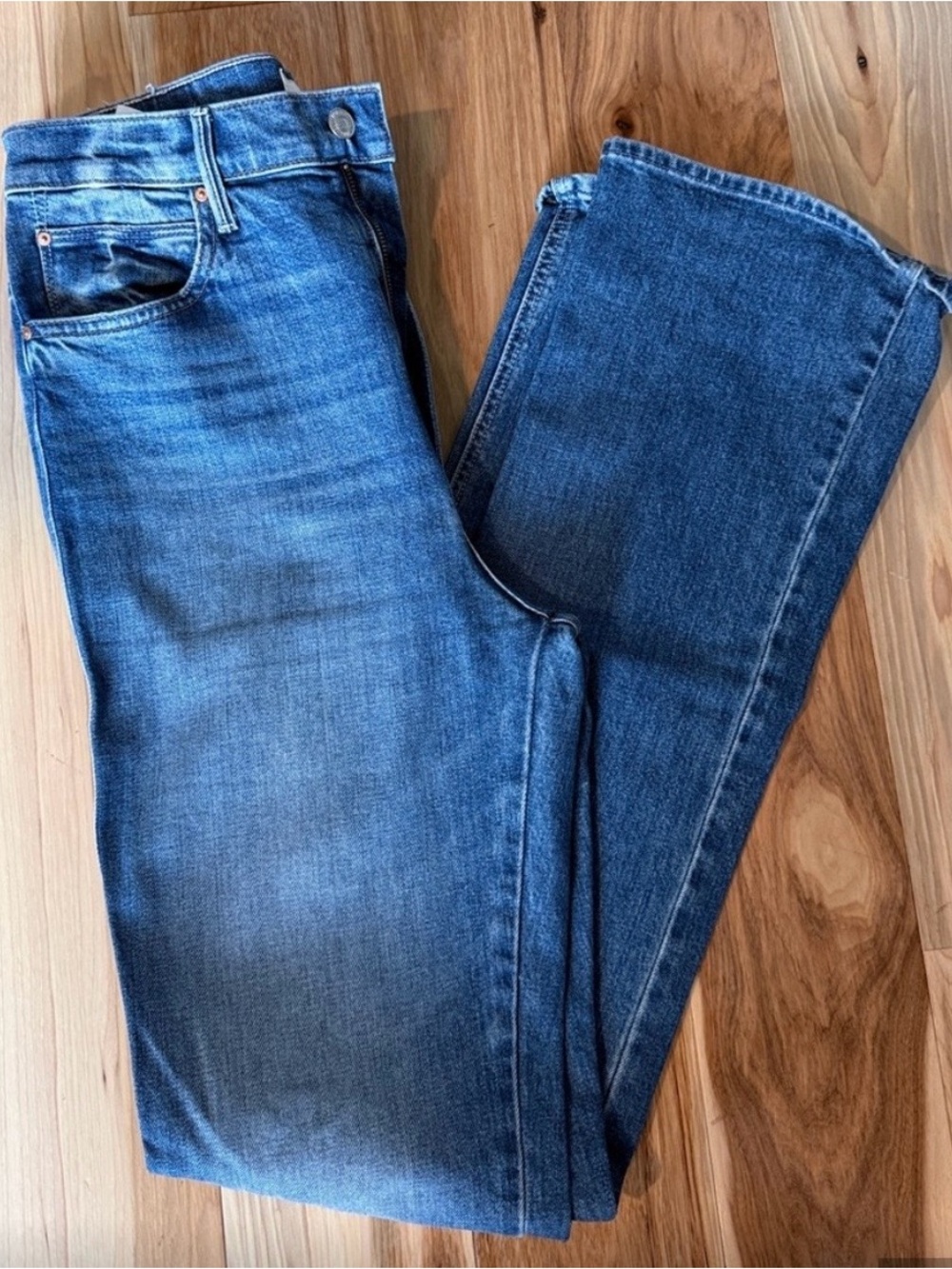 MOTHER Women's Straight Leg Jeans in Medium Blue Wash | Size 29 - Picture 13 of 14
